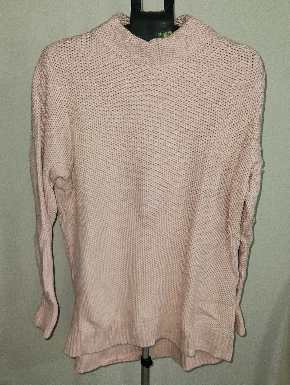 Duluth Trading Co. Light Pink Waffle Mock Neck Sweater. Size XL.